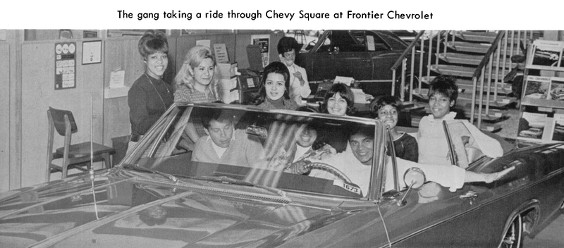 Illustration for article titled Creepiest Oldsmobile Ad Ever, or Damn Close